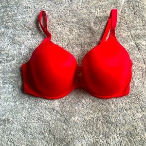 Victoria’s Secret Perfect Coverage bra